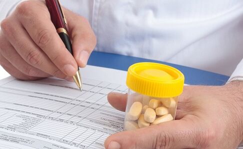 O médico prescribe medicamentos para a prostatite, foto 2