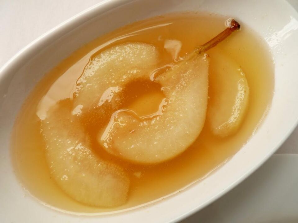 É útil para pacientes con prostatite incluír compota de pera na dieta